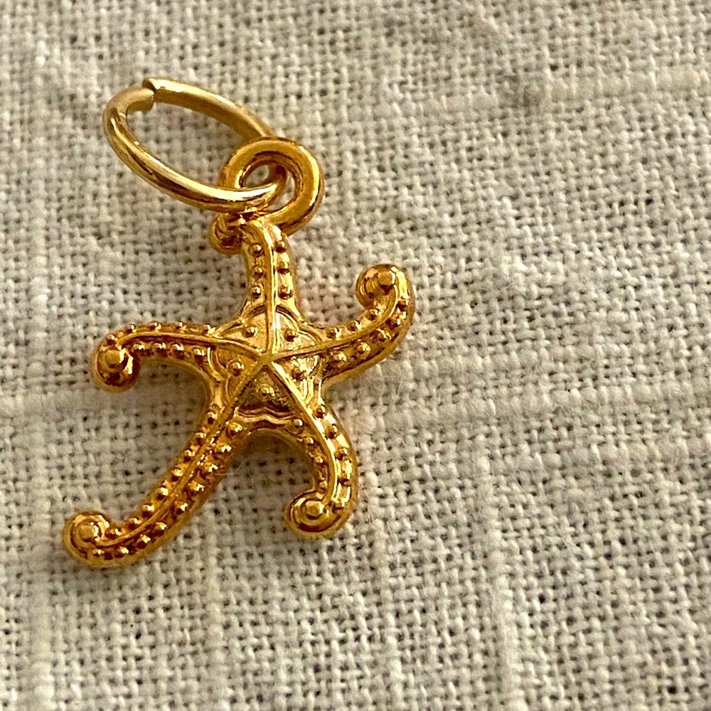5/$10❤️❤️❤️NEW ROSE GOLD TONE ALLOY SWANKY STARFISH CHARM PENDANT